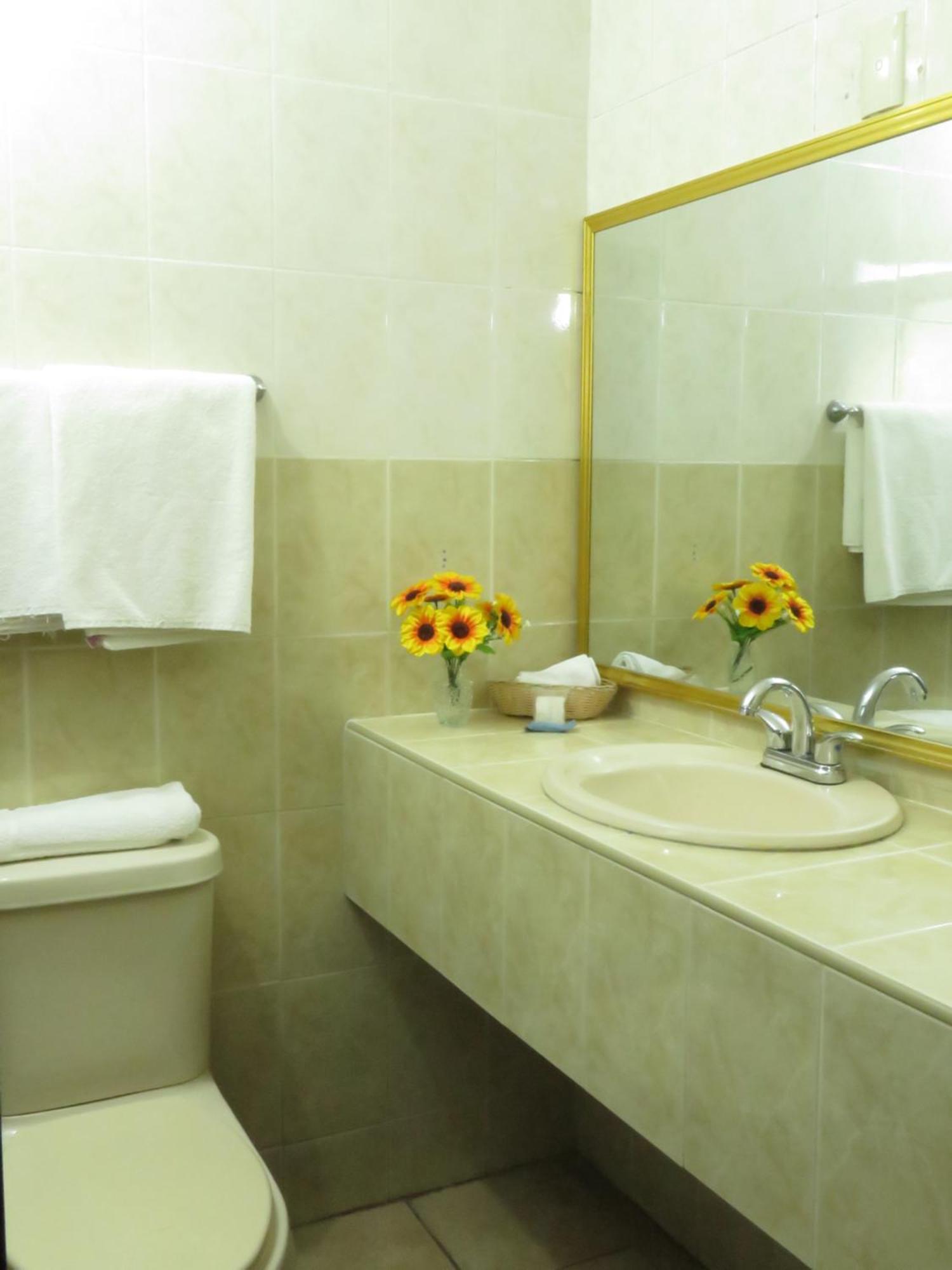 Hotel Los Girasoles Tepic Zewnętrze zdjęcie