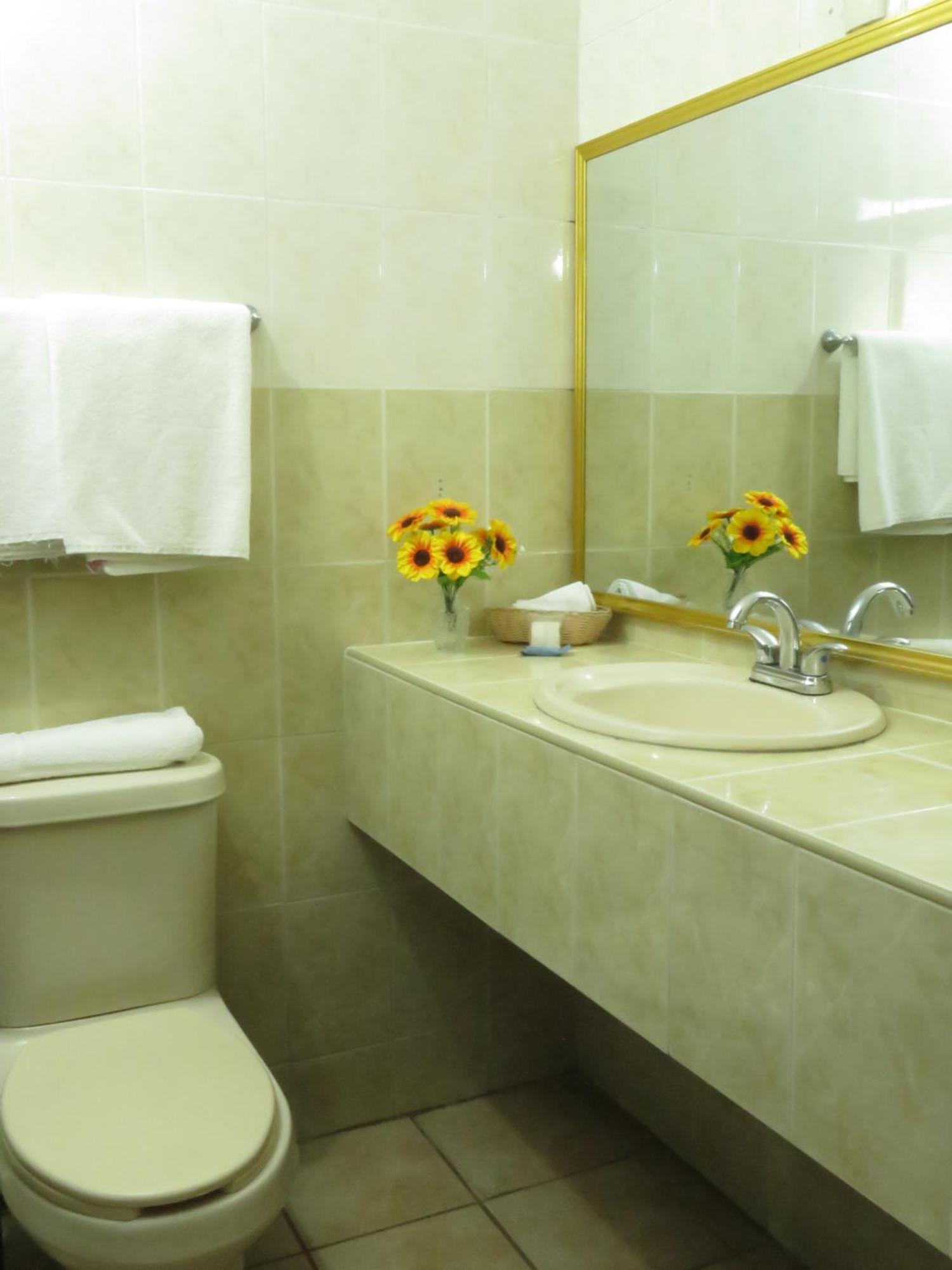 Hotel Los Girasoles Tepic Zewnętrze zdjęcie