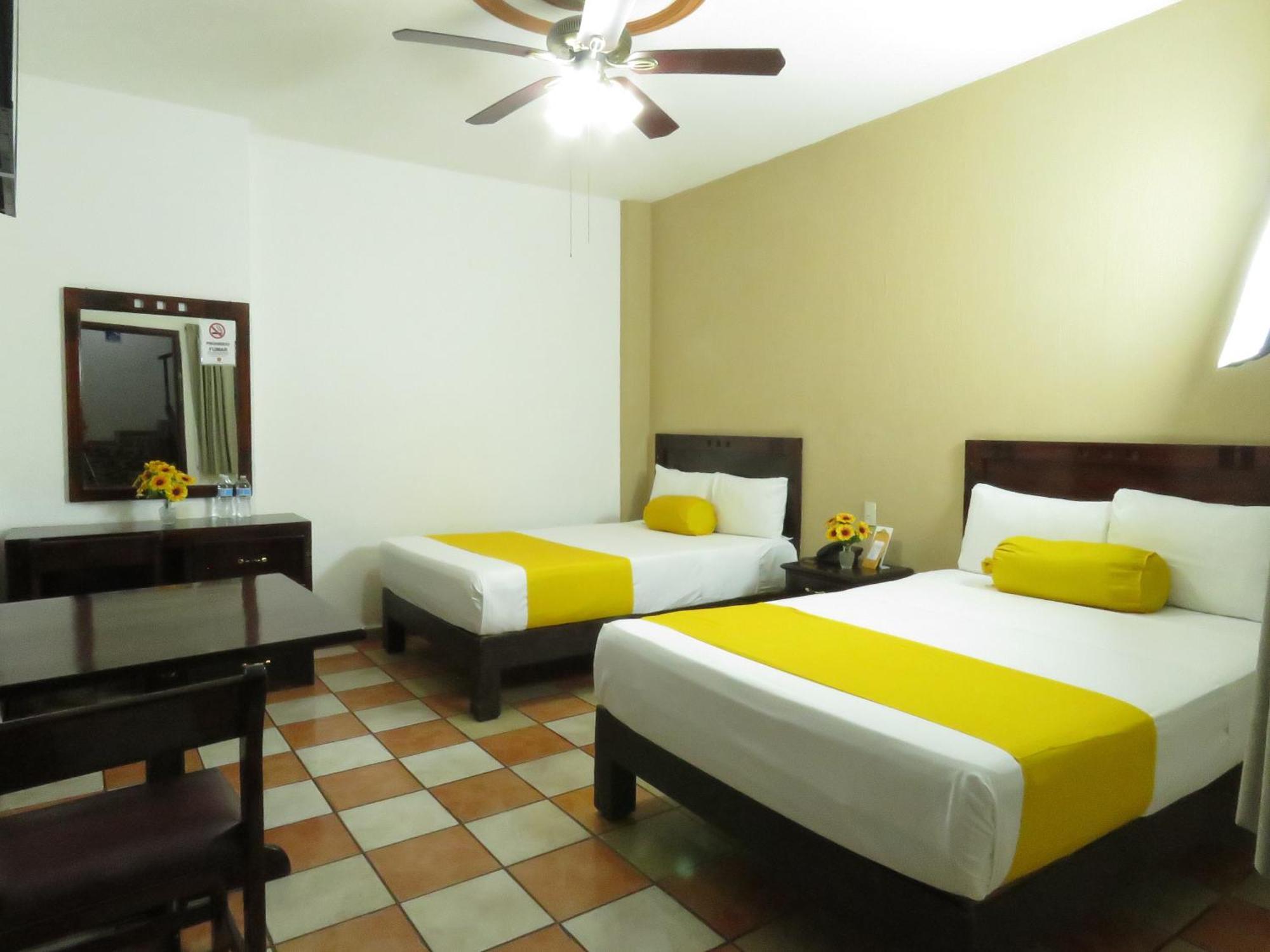Hotel Los Girasoles Tepic Zewnętrze zdjęcie