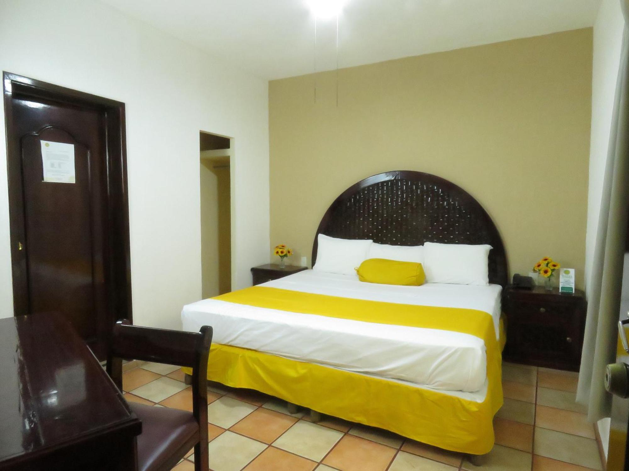 Hotel Los Girasoles Tepic Zewnętrze zdjęcie