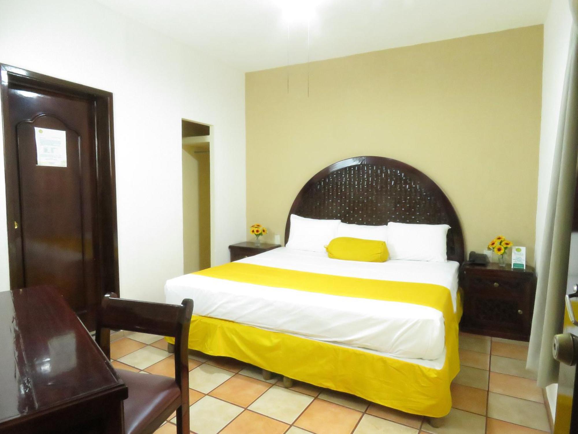 Hotel Los Girasoles Tepic Zewnętrze zdjęcie